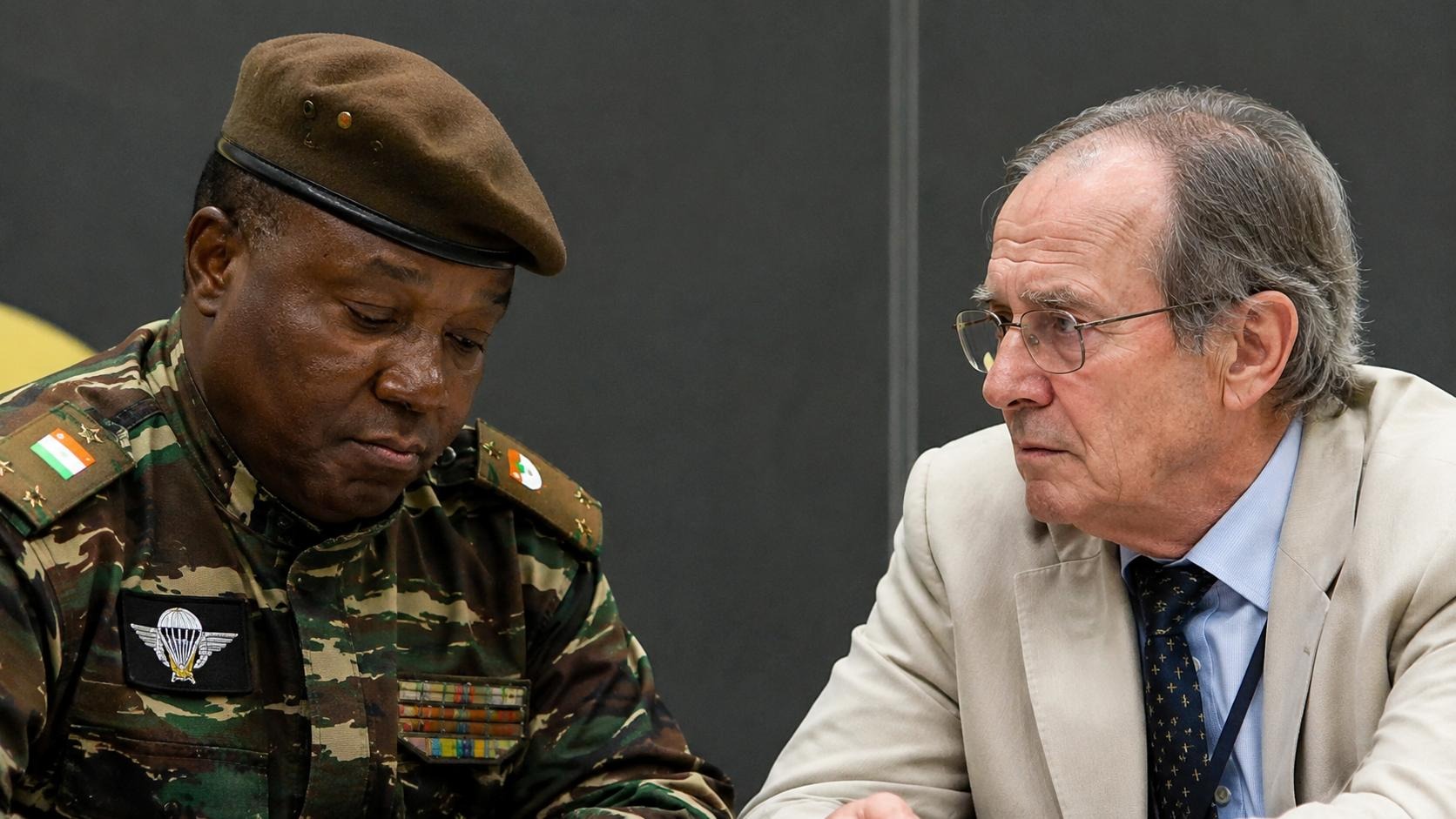 Niger and Benin border tensions escalate over pascal tigri fugitive crisis