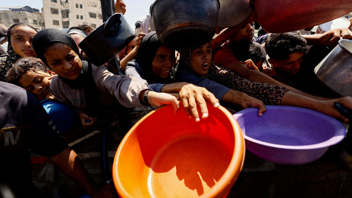Global hunger crisis un warns of famine in 16 critical regions
