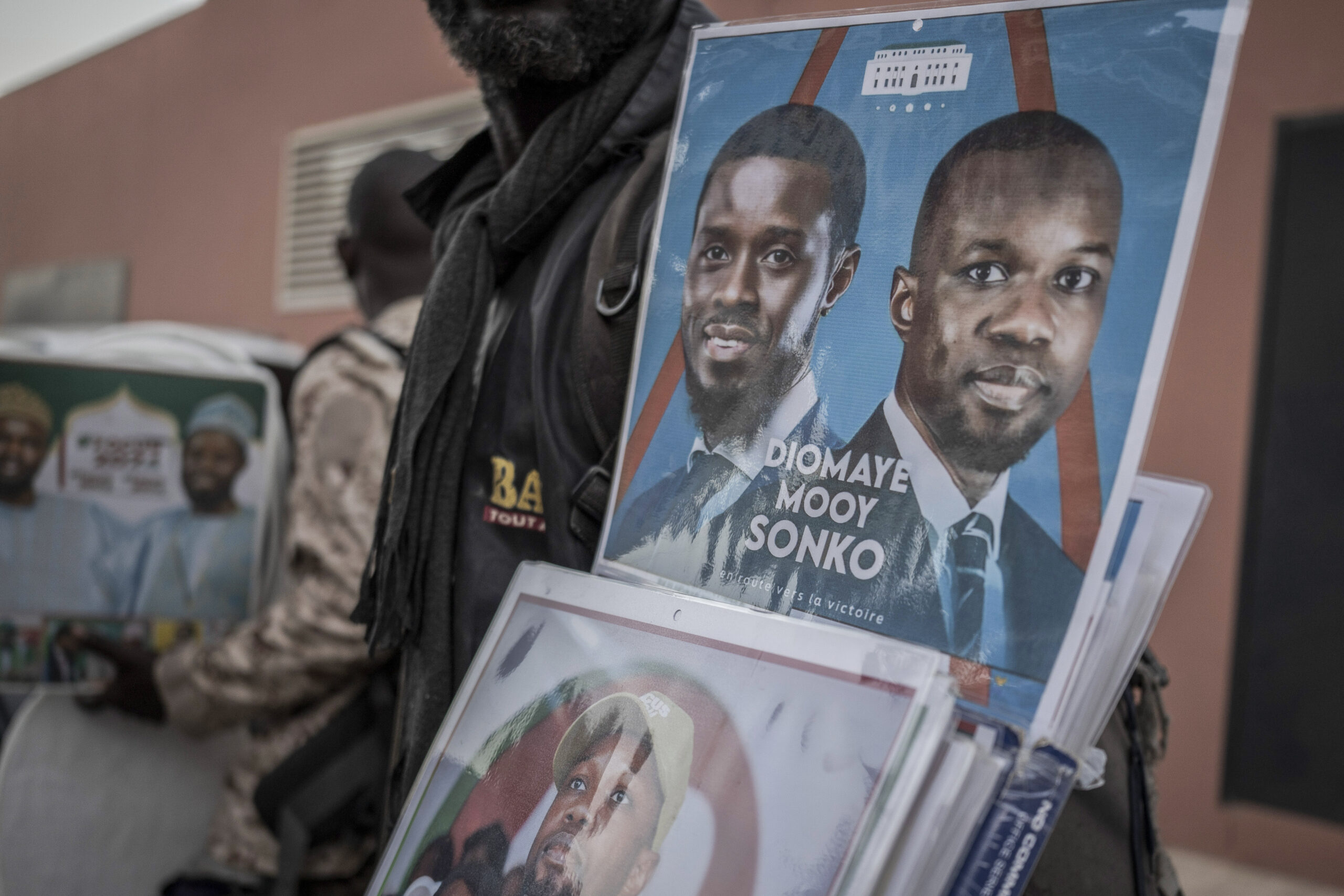 Senegal’s political landscape shifts: president faye and ex-prime minister sonko’s alliance dissolves