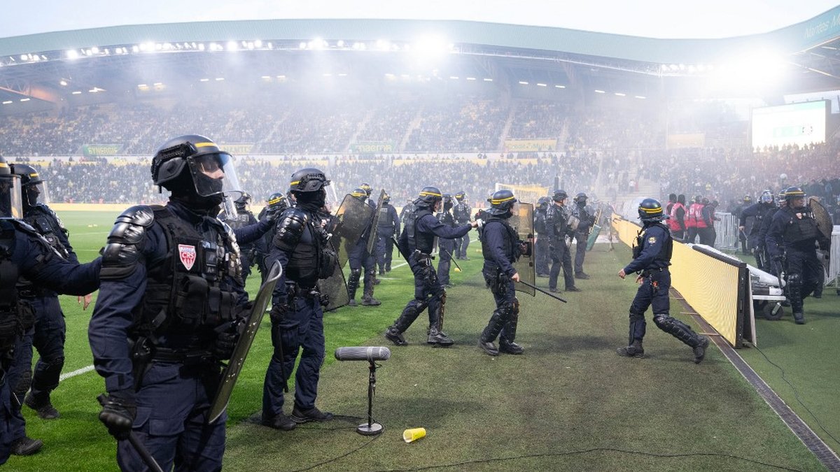 Ligue 1 disciplinary committee to rule on Nantes-Toulouse match chaos