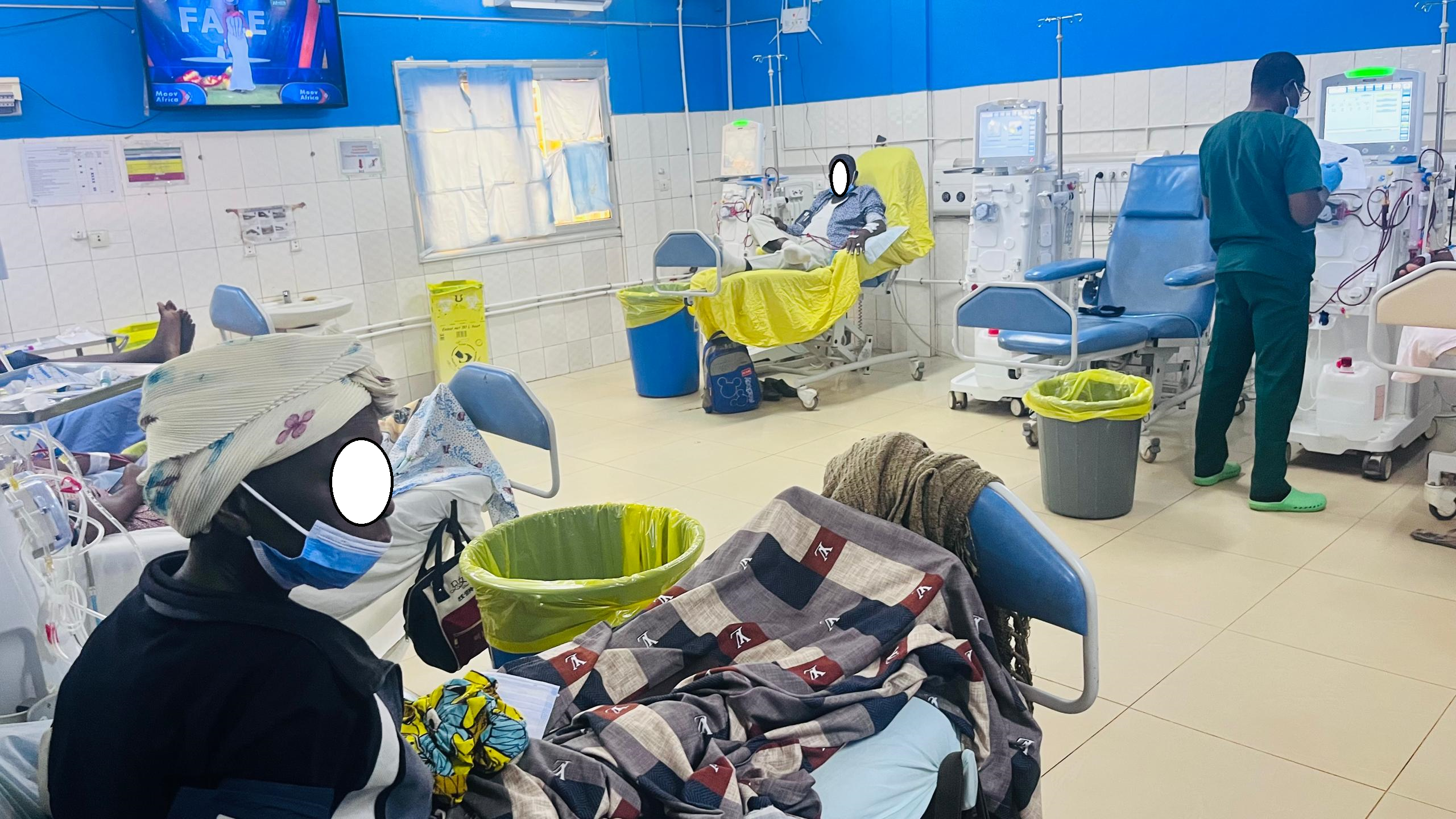 Dialysis room in Bobo-Dioulasso