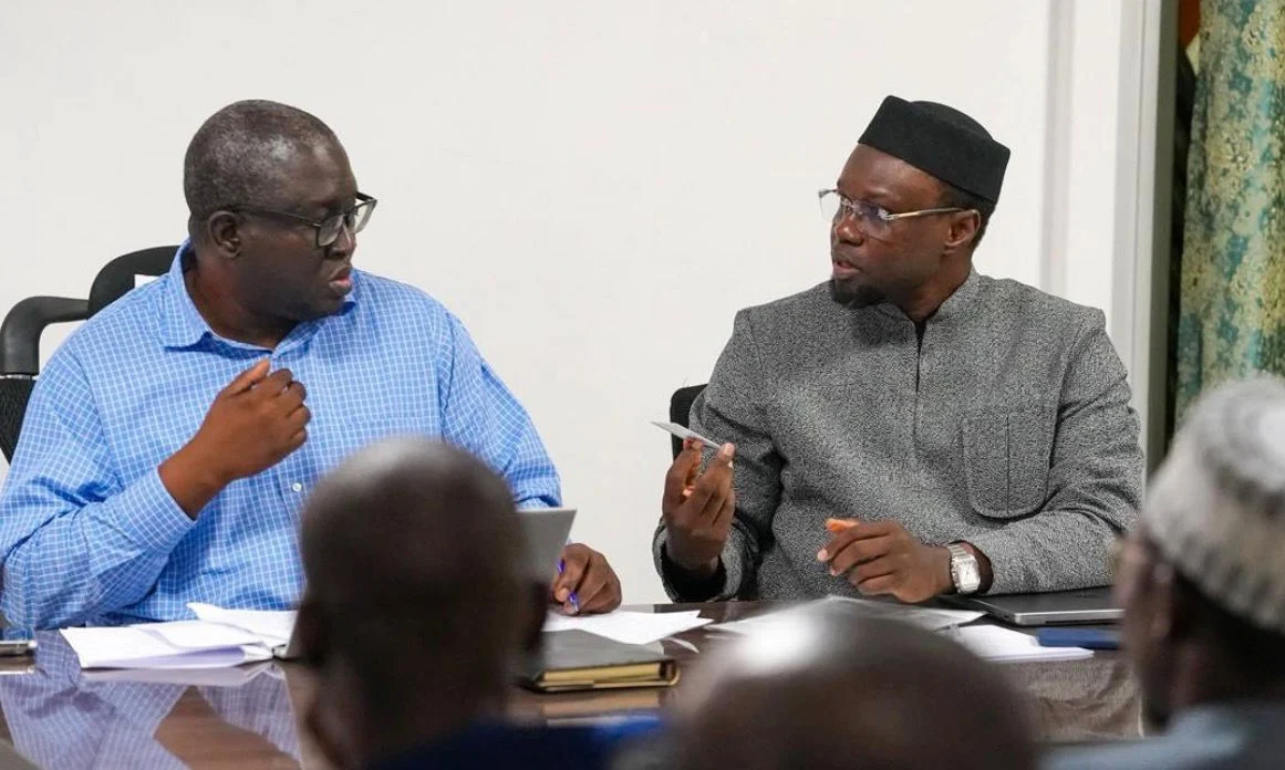 Political meeting of Pastef leaders discussing restructuring decisions