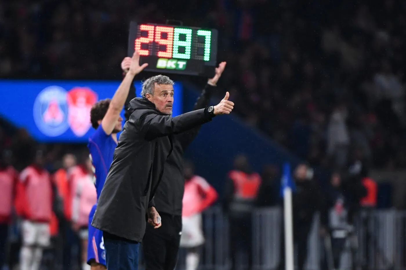 PSG missing key players for title-clinching clash against Lens