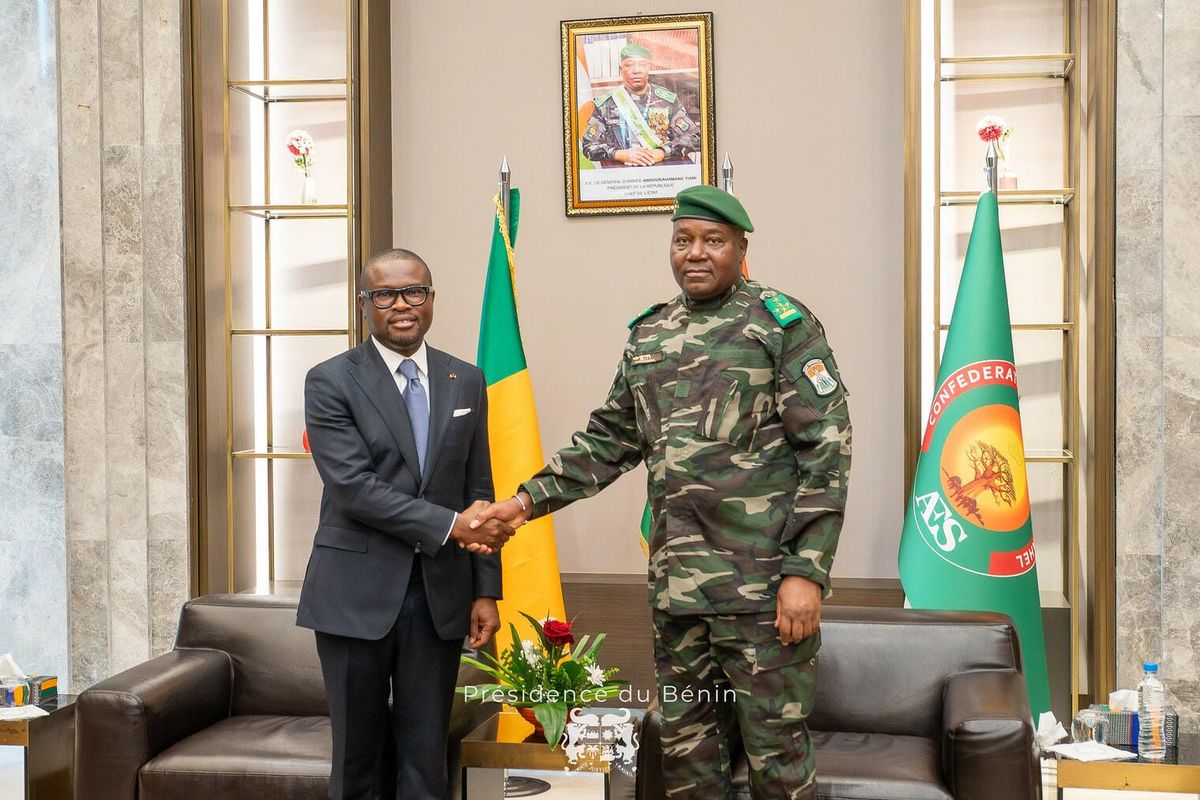 Bénin and Niger leaders at Niamey summit