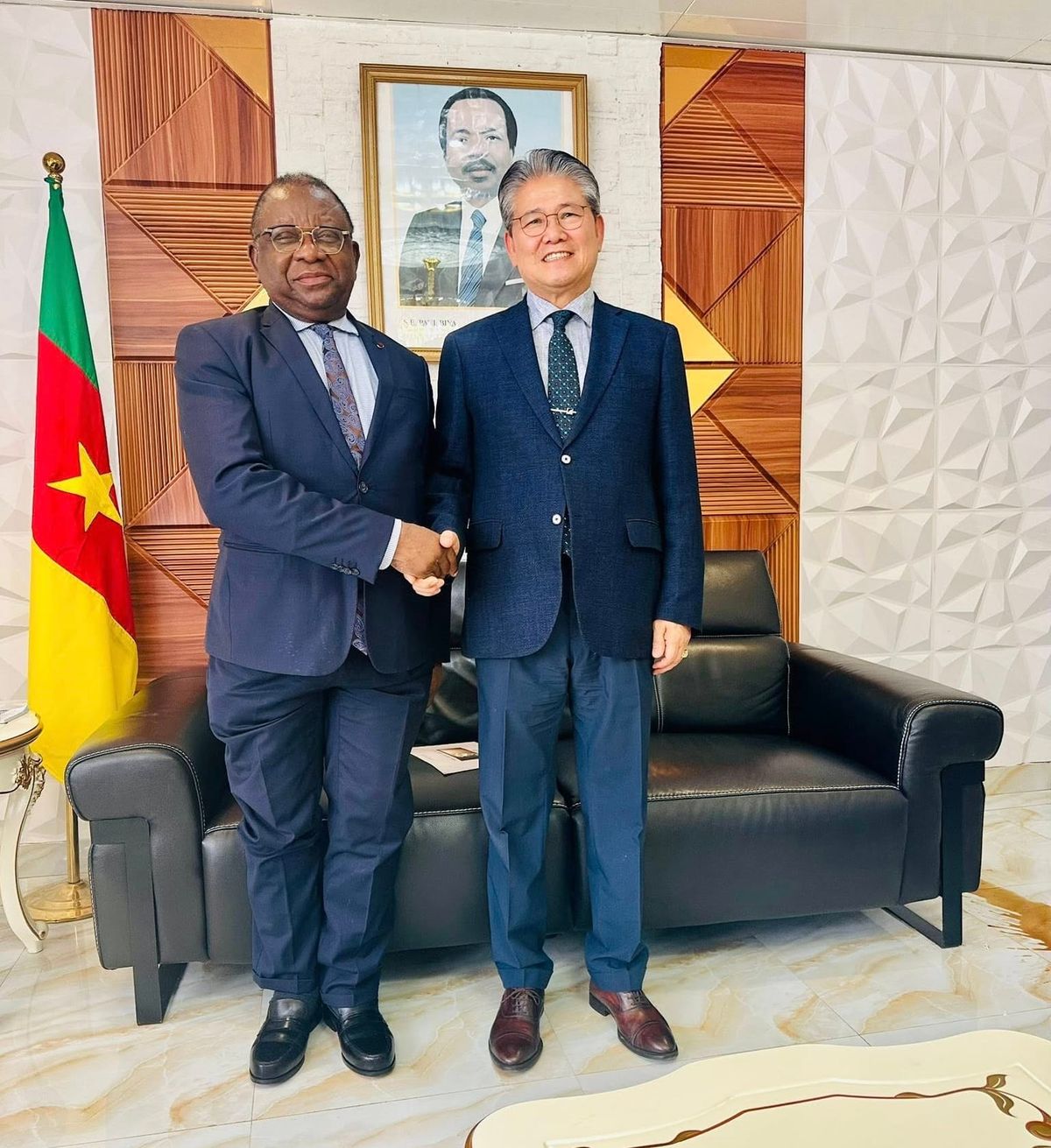 Cameroon and Korean industrialist forge cocoa and industrial parks deal