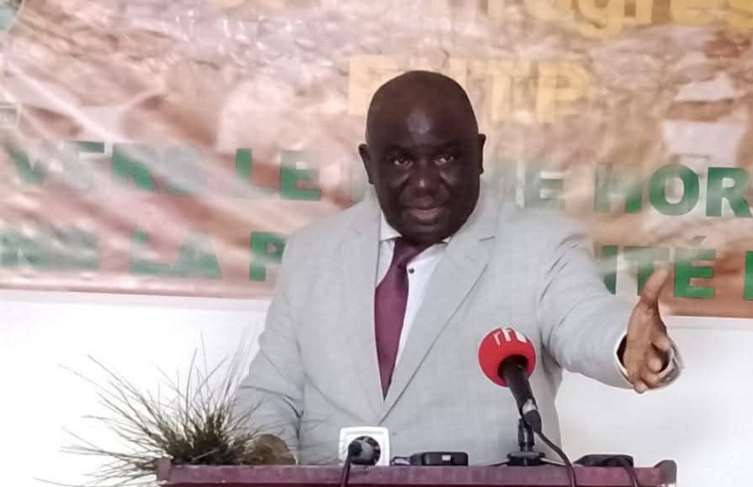 Jean-Rémy Yama, Gabonese political leader