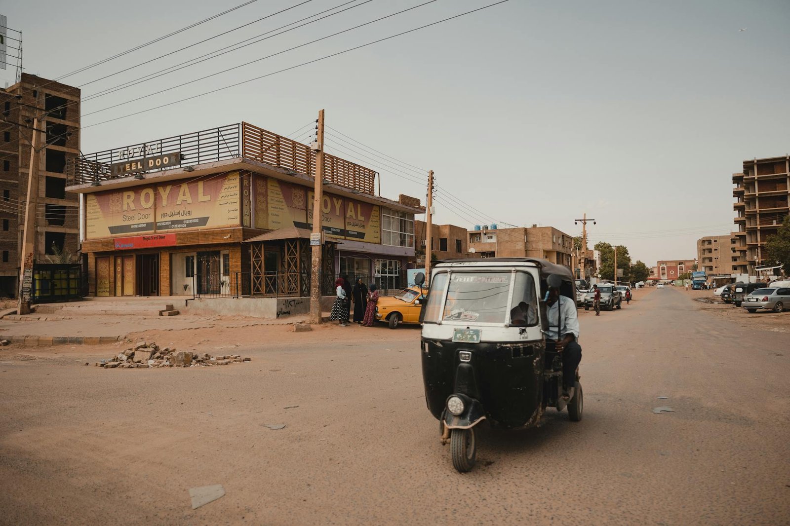 Jnim tightens blockade on Bamako and strikes Manantali dam in Mali