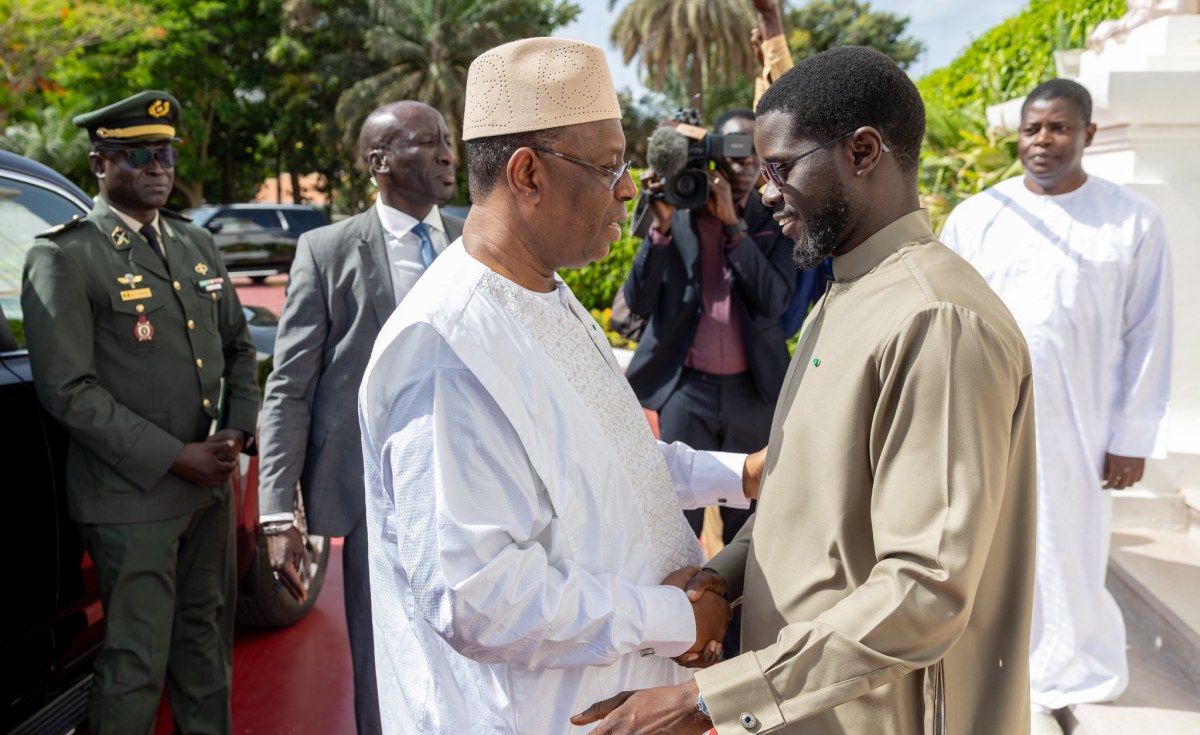 Sénégal : le Tête-à-tête de Macky Sall et Bassirou Diomaye Faye à Dakar