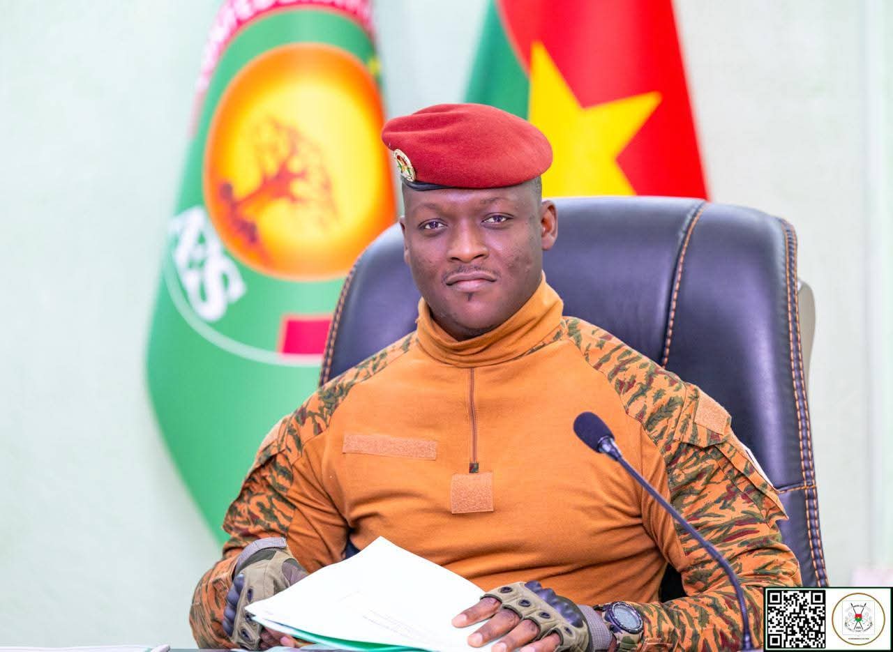 Two years of AES: triumphant speeches meet security challenges in Mali