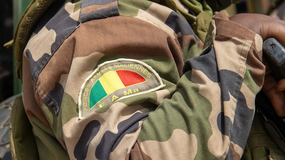Mali : L’armée et des milices ont massacré des villageois dans une région du centre