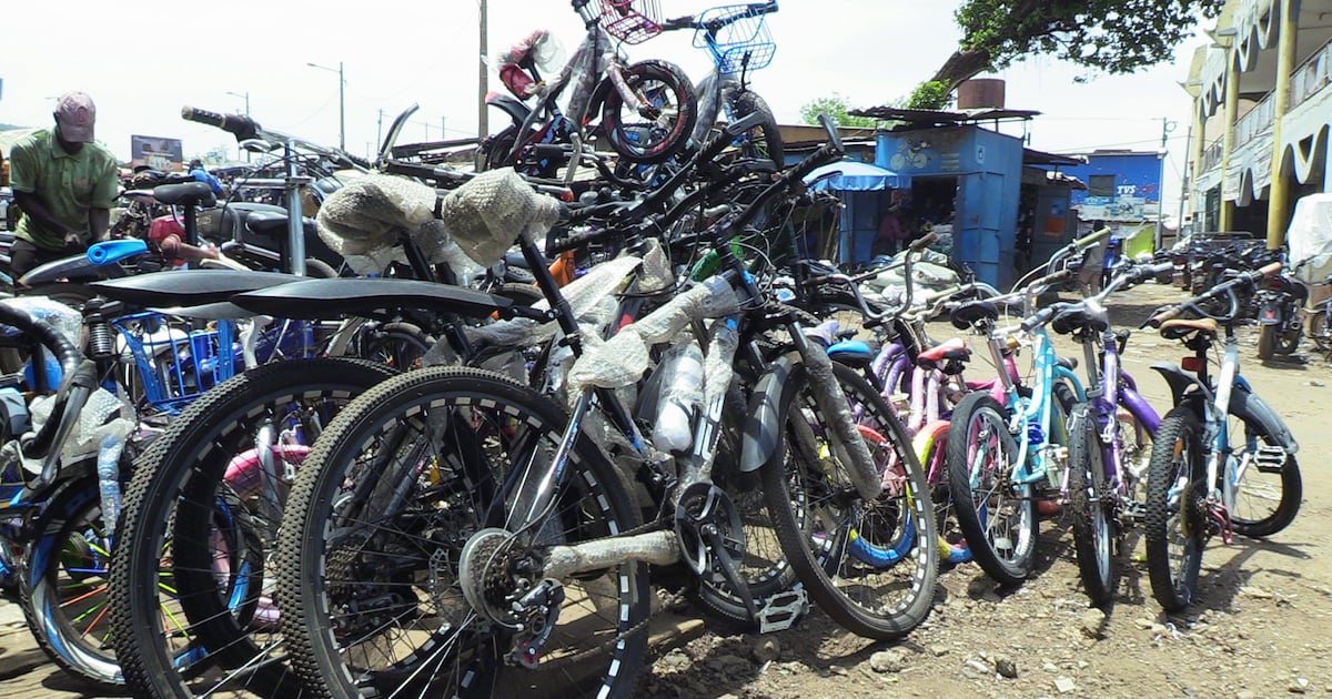 Médine Market in Bamako: Where Everything is Made and Sold