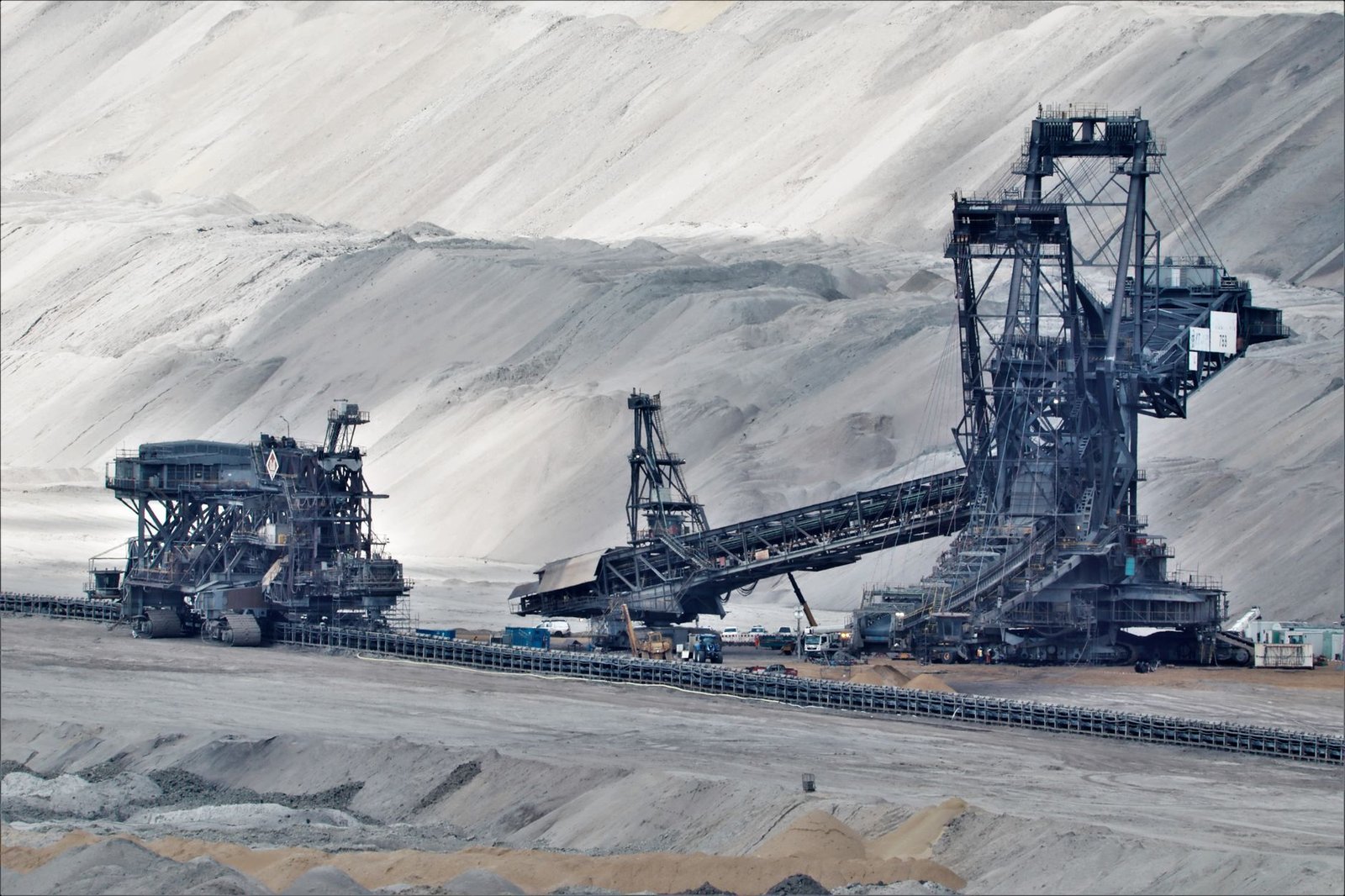 Eramet pledges 700 000 tonnes of Gabonese manganese processing by 2031