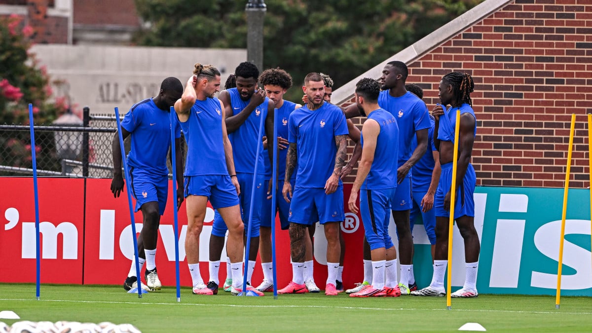Lucas Digne confirms Paris saint-germain return during world cup