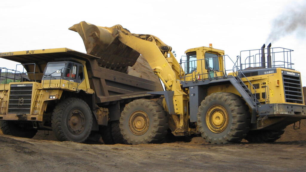 Manganese mining operation in Moanda by COMILOG (Eramet subsidiary) showcasing Gabon's mineral extraction capabilities